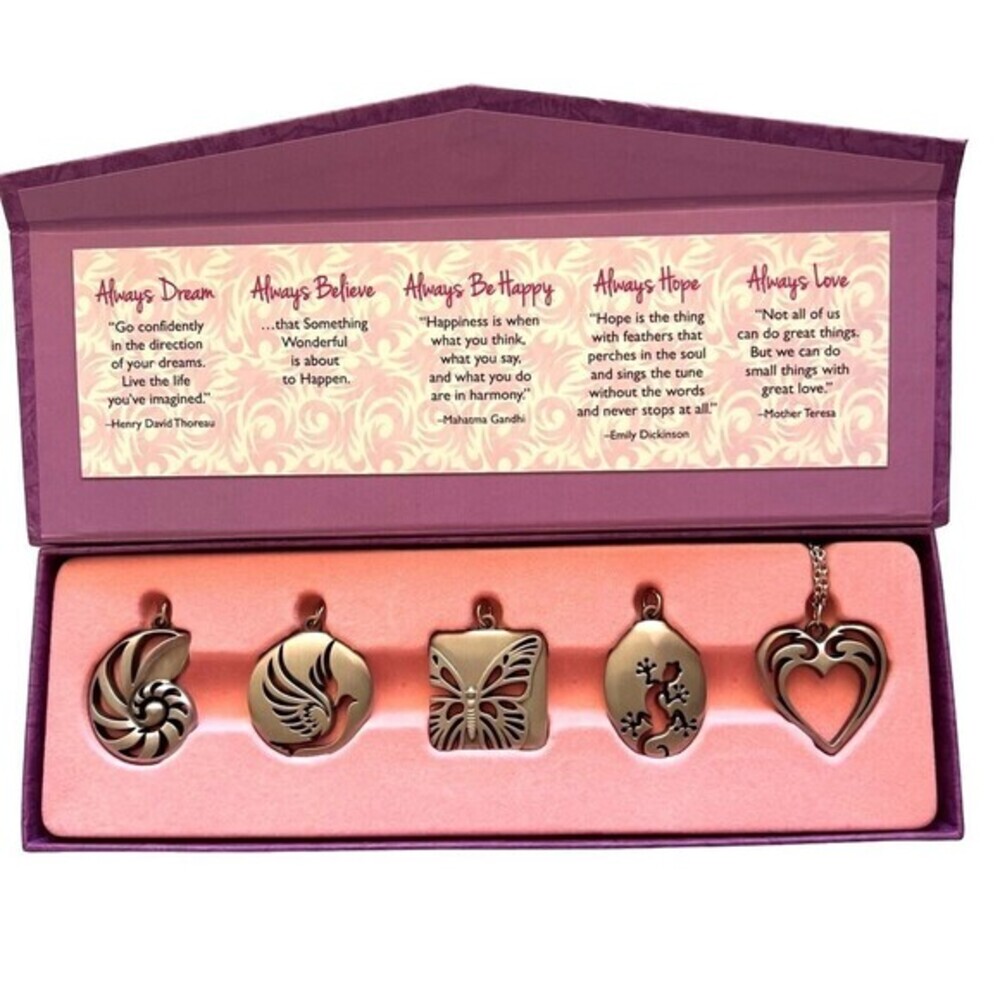 Always Be True Necklace Set Wearable inspirations charms and chain all in a box.